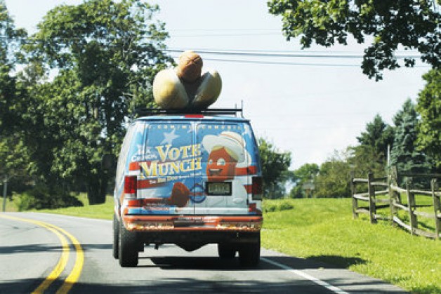 Munchmobile driver casts his ballot for top restaurants 2012